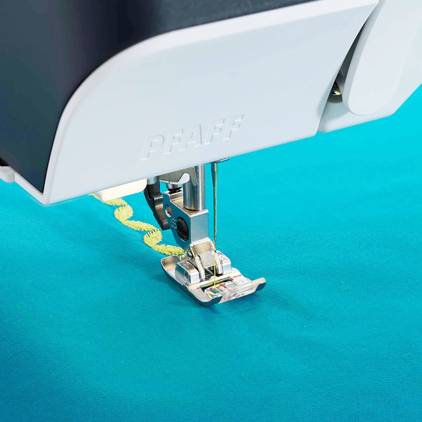 Fancy Stitch Foot for IDT System, Pfaff - 5sew
