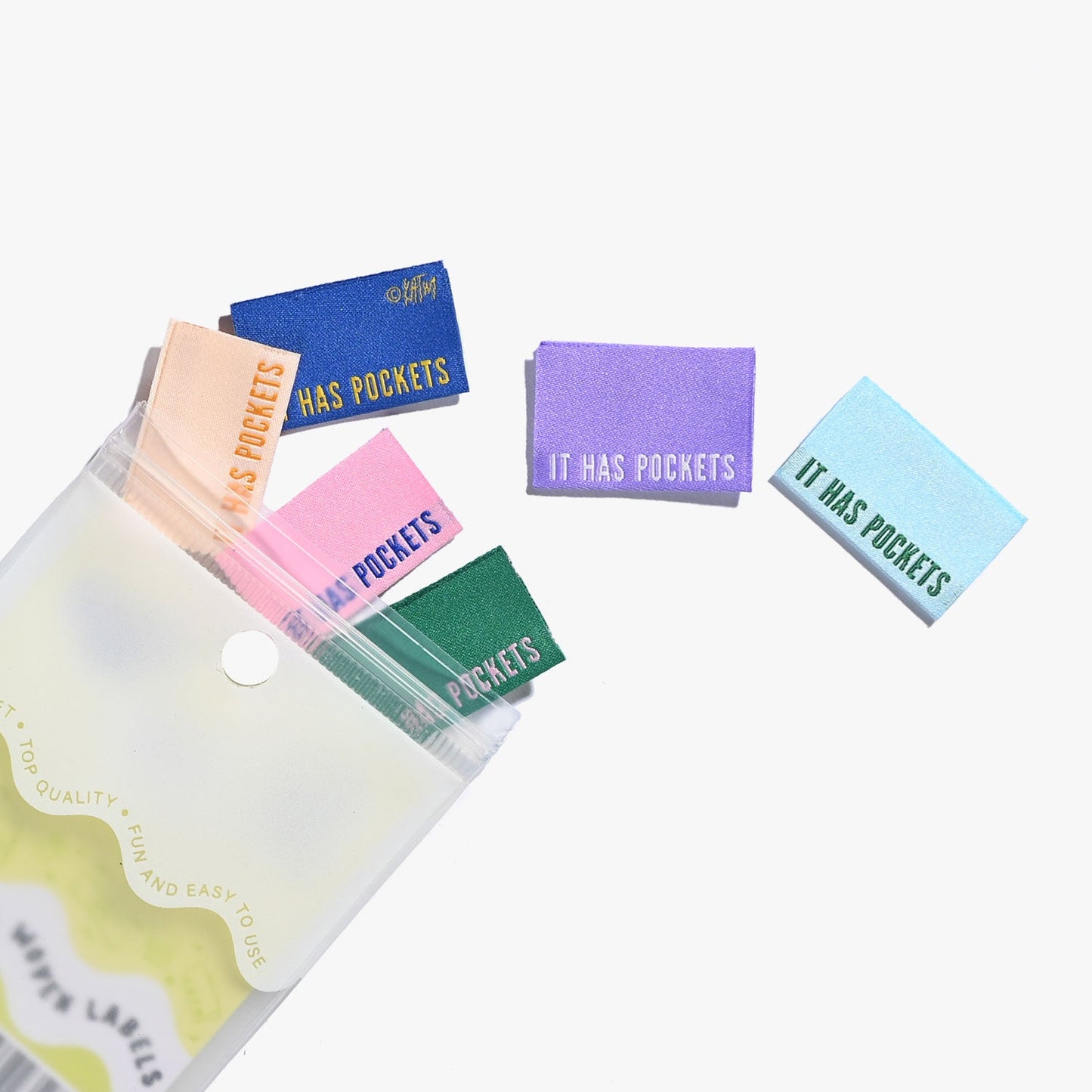 Woven Labels - "It Has Pockets"