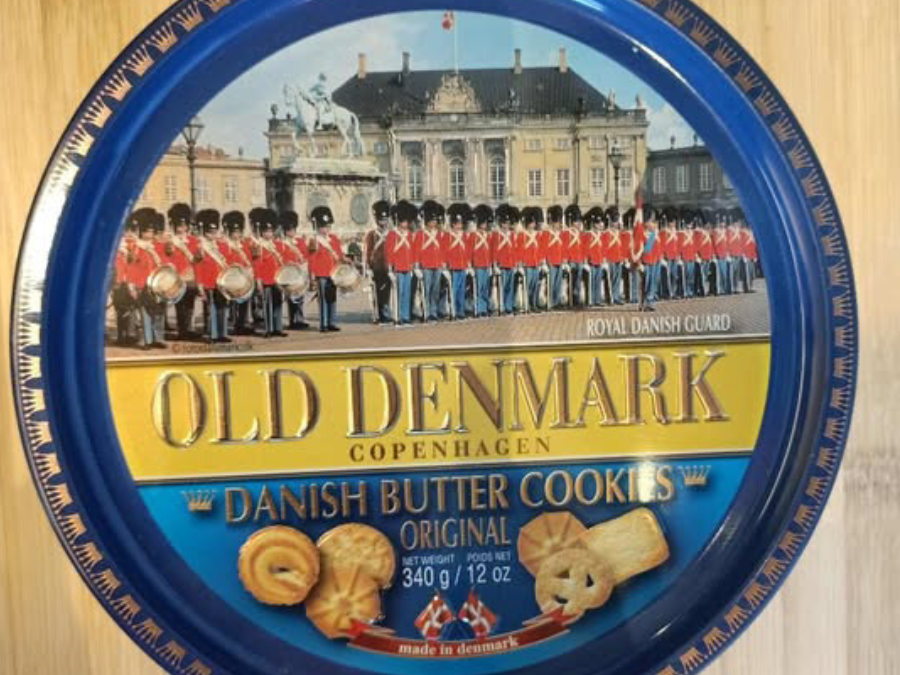 Cookie Tin Sewing Kit