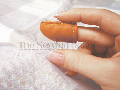 Clover Natural Fit Leather Thimble