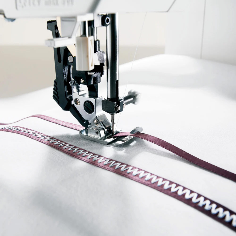Decorative Trim Foot for IDT System, Pfaff - 5sew