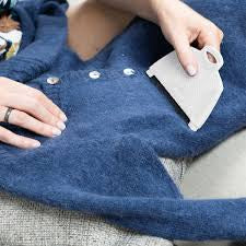 Sweater Saver Comb